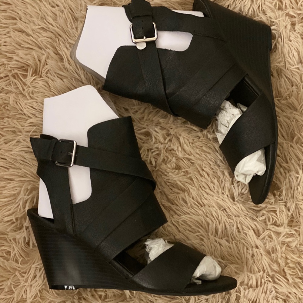 Cut out wedge